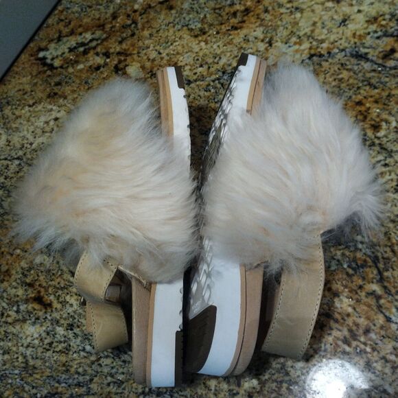 Ugg Australia 6.5 Womens Holly Soft Ochre 1019870 Casual Fashion Fur Sandal Shoe - Picture 3 of 8